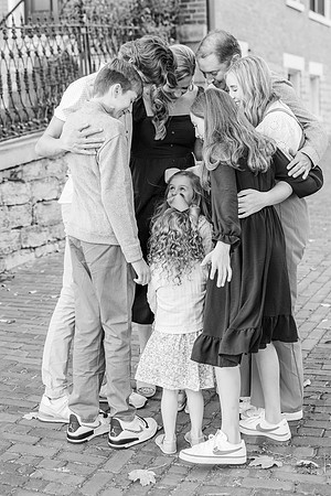 KaiserFamily_Fall2024-60