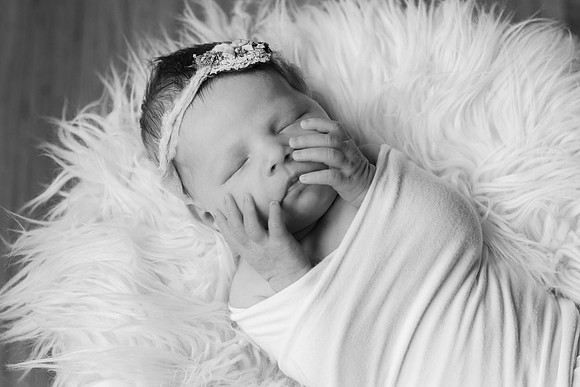 Bell_Newborn-97