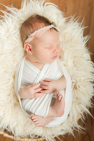 Bell_Newborn-120