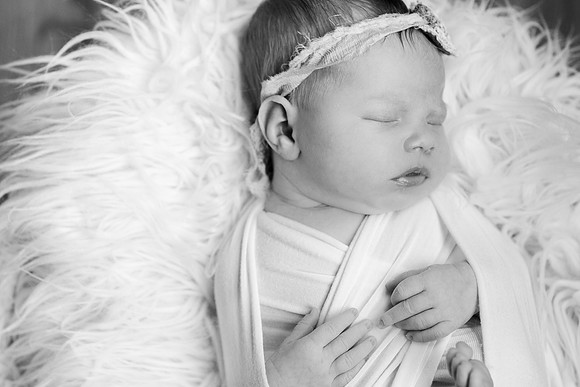 Bell_Newborn-111