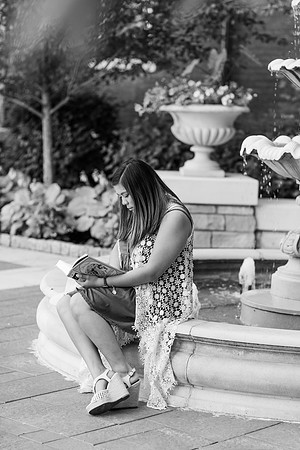 EmmaLogsdon_SeniorSession-52