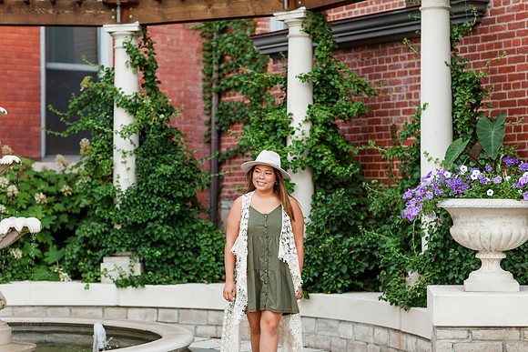 EmmaLogsdon_SeniorSession-59