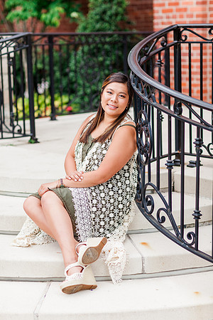 EmmaLogsdon_SeniorSession-108