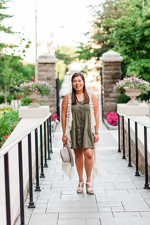 EmmaLogsdon_SeniorSession-117