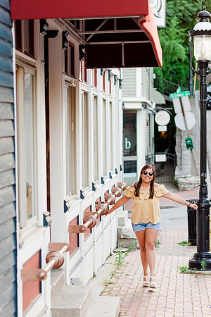 EmmaLogsdon_SeniorSession-134
