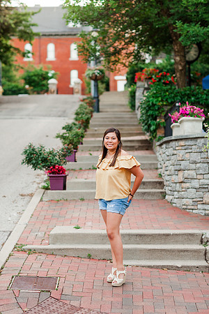 EmmaLogsdon_SeniorSession-166