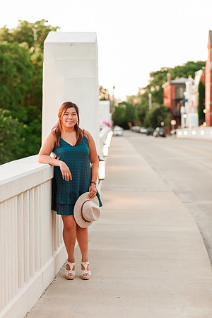EmmaLogsdon_SeniorSession-202