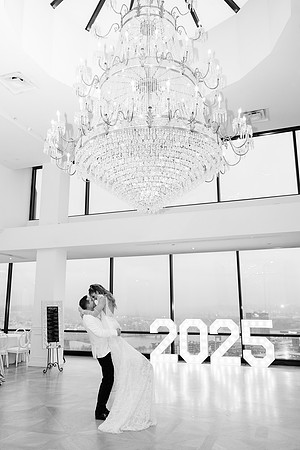 LonnemanNYECelebration_Faves-422