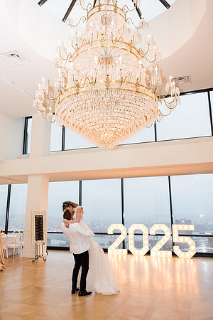 LonnemanNYECelebration_Faves-420