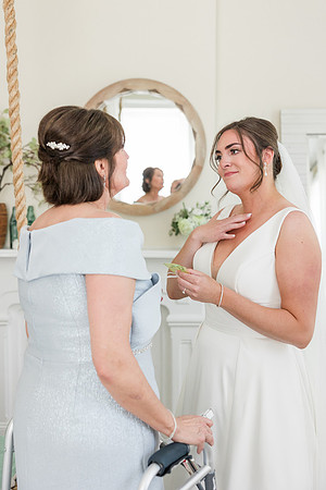 BourgeoisKrehbiel_Wedding-273
